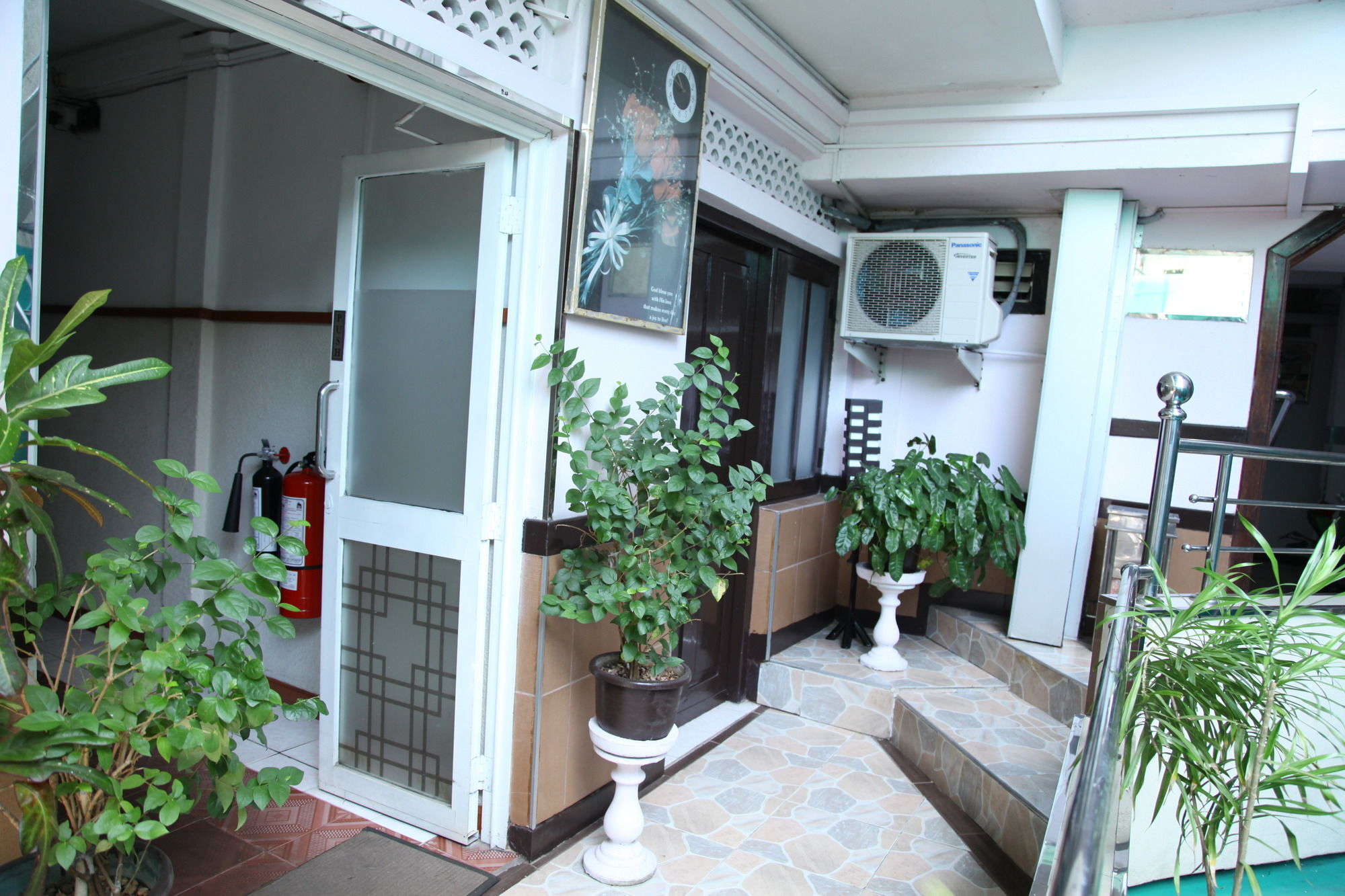 Brighten Hotel Colombo Exterior foto